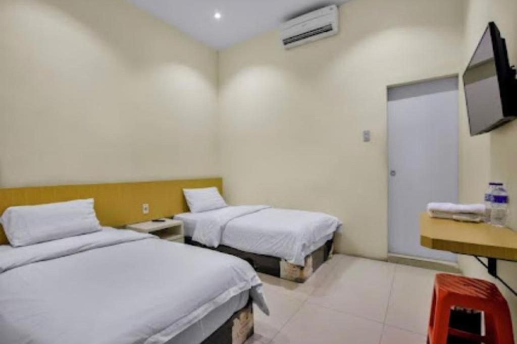 Oyo 92772 Losmen Diah Syariah Langsa Εξωτερικό φωτογραφία