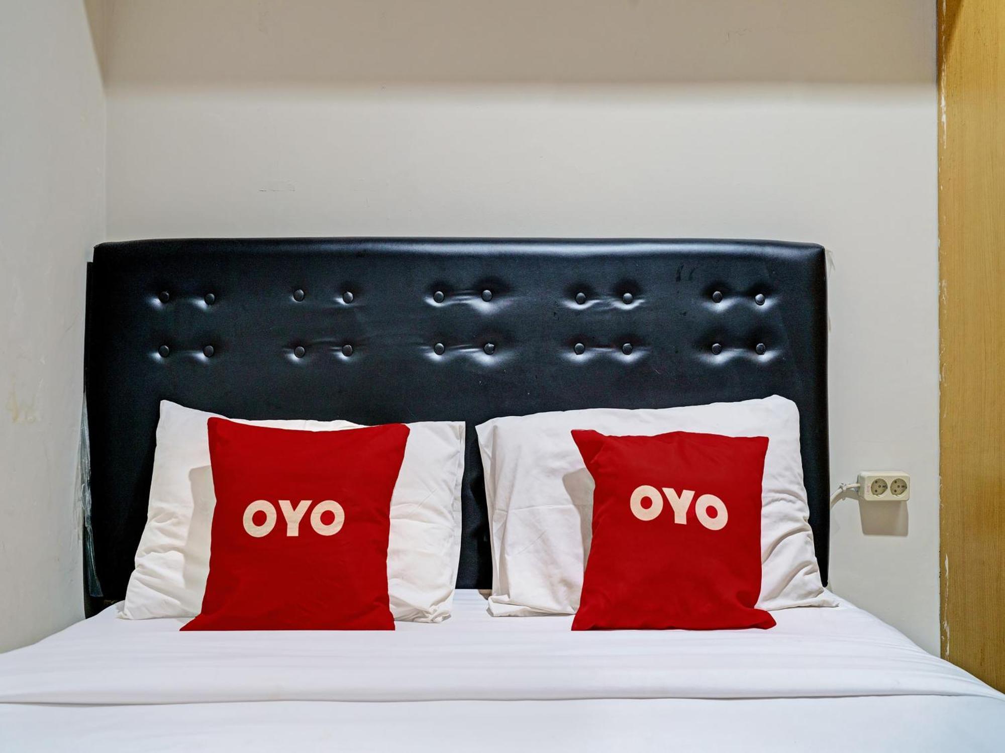 Oyo 92772 Losmen Diah Syariah Langsa Εξωτερικό φωτογραφία